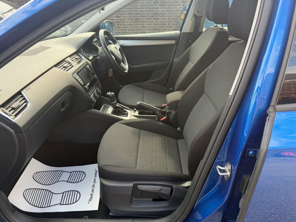 Skoda Octavia 1.6 Tdi Cr Se Grey #14