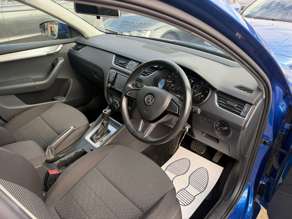 Skoda Octavia 1.6 Tdi Cr Se Grey #10