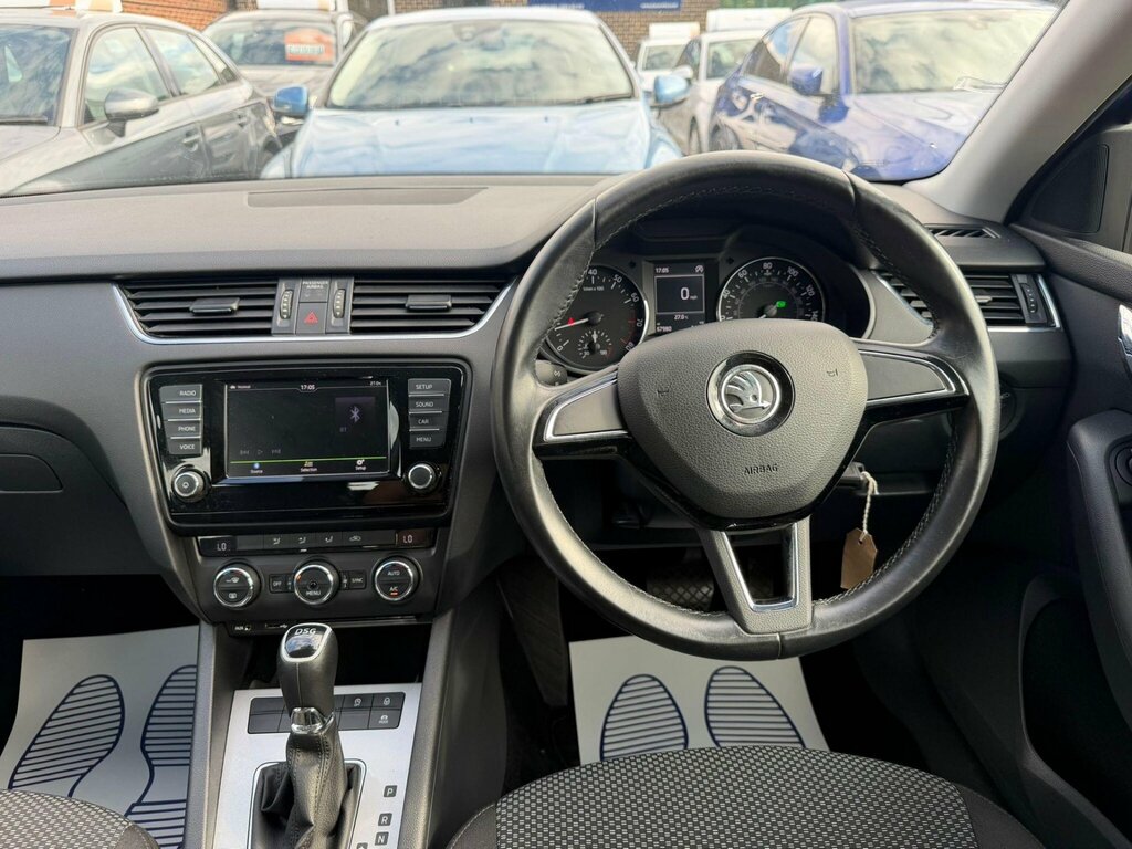 Skoda Octavia 1.6 Tdi Cr Se Grey #13