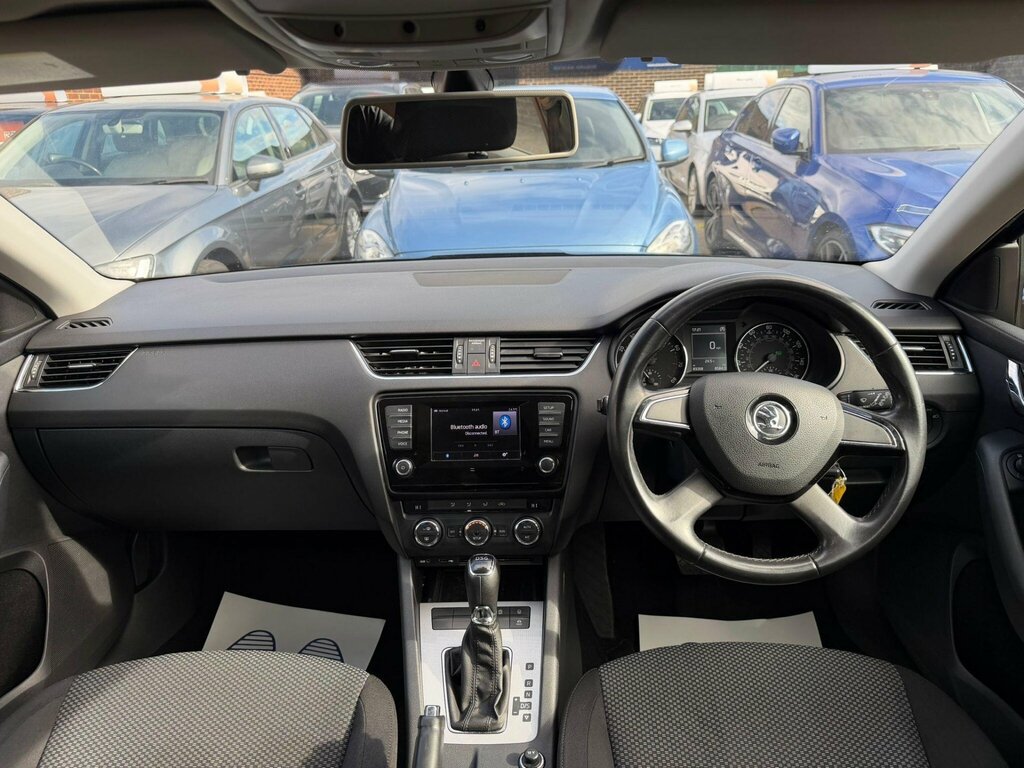 Skoda Octavia Saloon S Tdi Cr 2013 Grey #11