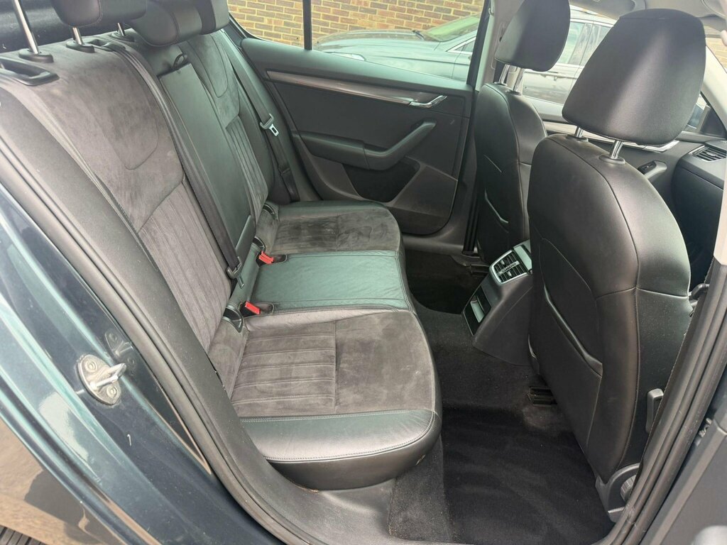 Skoda Octavia Tdi Se Technology Grey #15