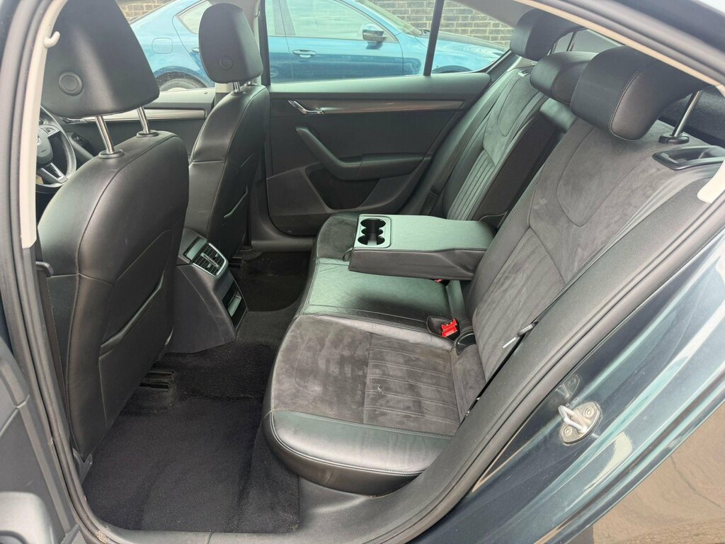 Skoda Octavia Tdi Se Technology Grey #17