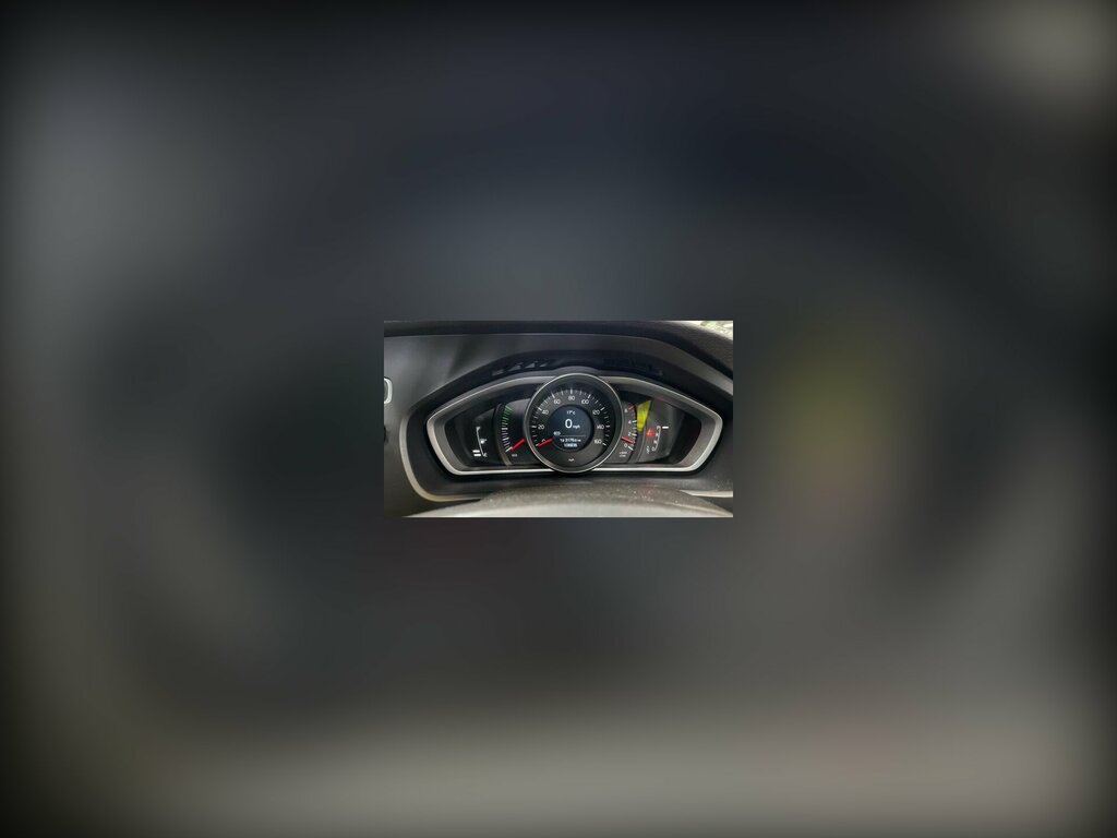 Volvo V40 2.0 D2 Se Nav Euro 6 Ss Blue #2