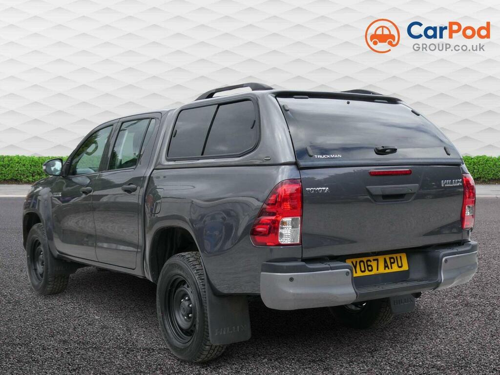 Toyota HILUX D-4d Active Pickup Extra White #24