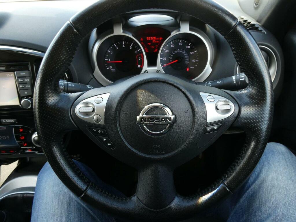 Nissan Juke 1.6 Acenta Premium Euro 5 Ss White #3