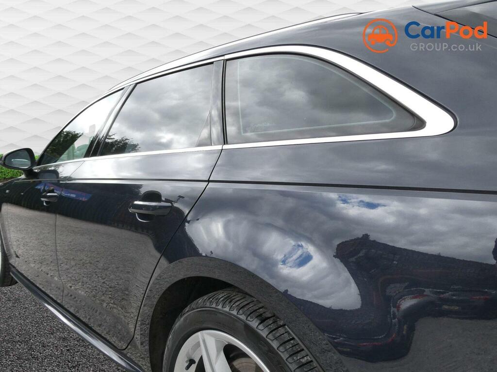 Audi A4 Avant 2L S Line Black #49