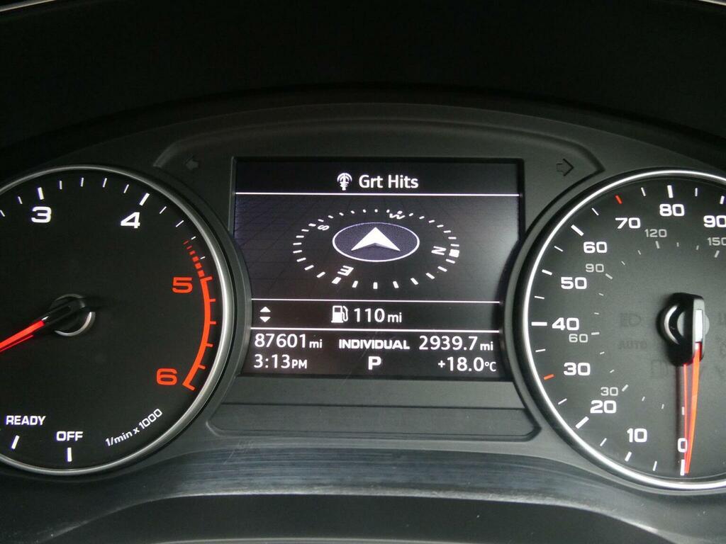Audi A4 Avant 2L S Line Black #23
