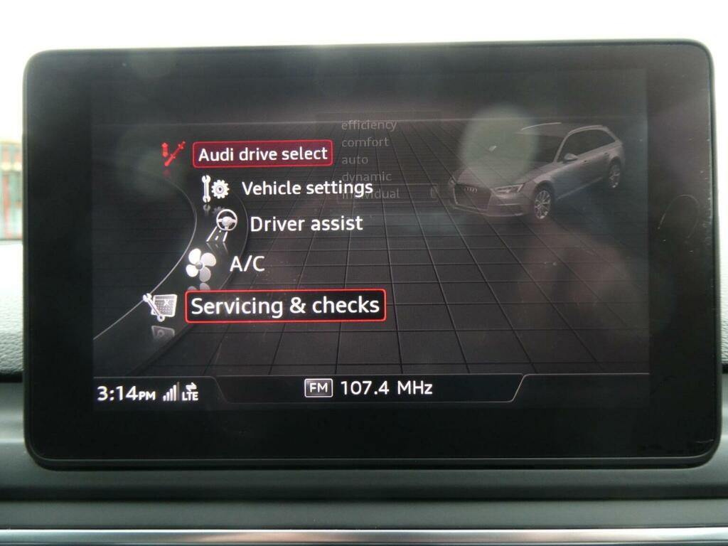 Audi A4 Avant 2L S Line Black #12