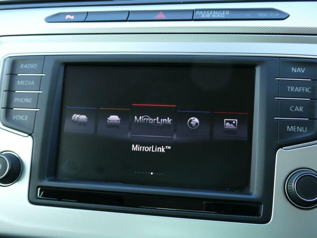 Volkswagen Passat Saloon Grey #21