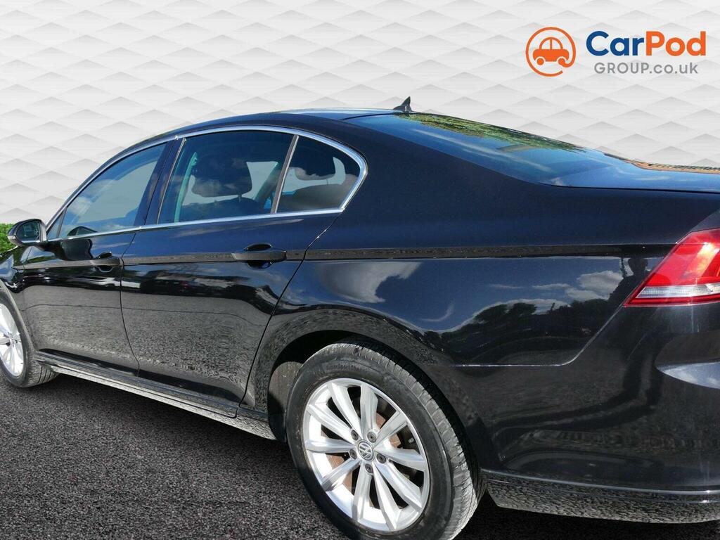 Volkswagen Passat Saloon Grey #48