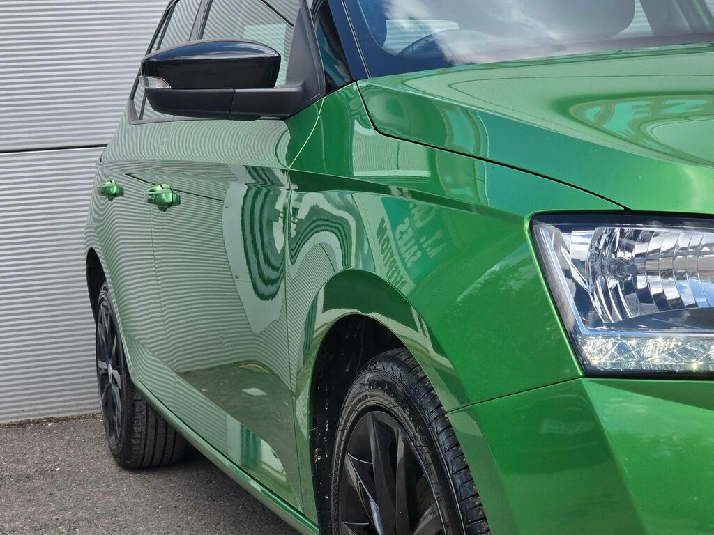 Skoda Fabia Hatchback 1.0 Tsi Colour Edition Euro 6 Ss SA69XXZ Green #2