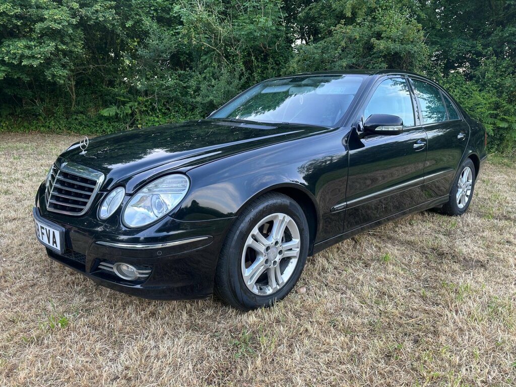 Mercedes-Benz E Class Saloon Silver #8