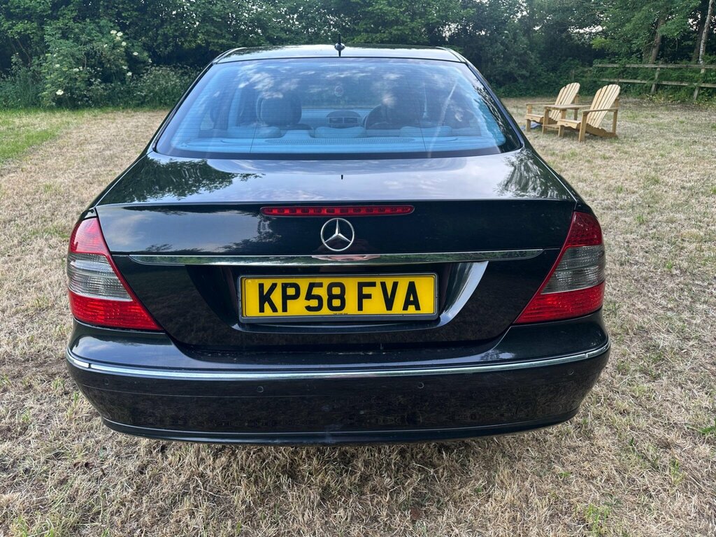 Mercedes-Benz E Class Saloon Silver #6
