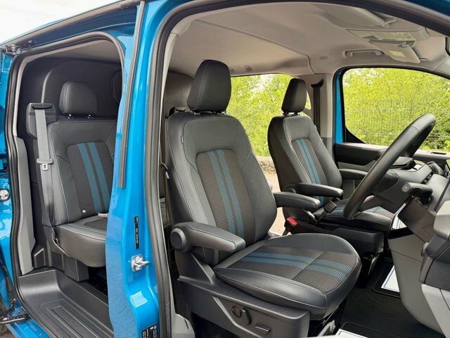 Ford Transit Custom 2.5 320 Duratec 11.8Kwh Sport Combi Van DY74OHB Blue #3