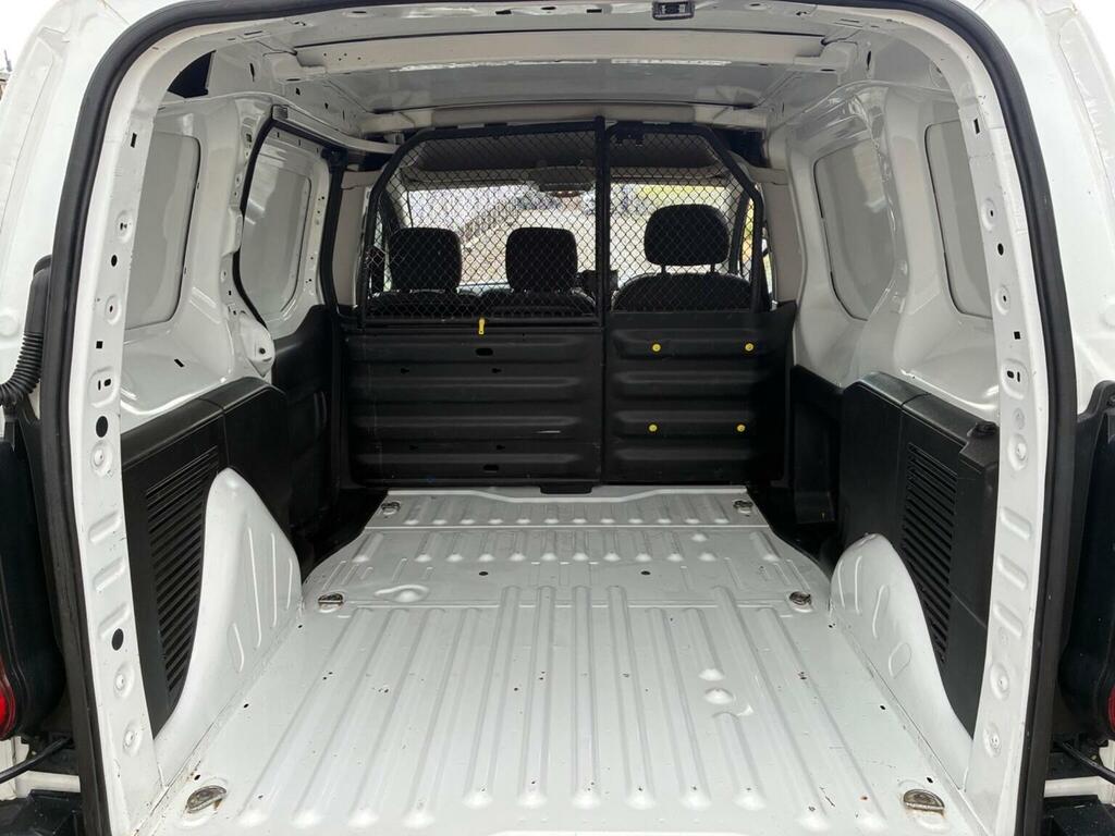 Peugeot Partner Panel Van White #28