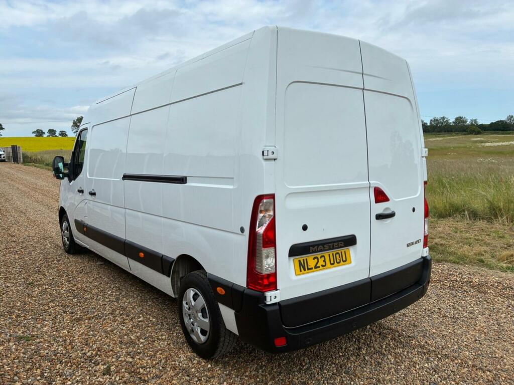 Renault Master 2.3 Dci 35 Business Fwd Lwb Medium Roof Euro 6 White #4