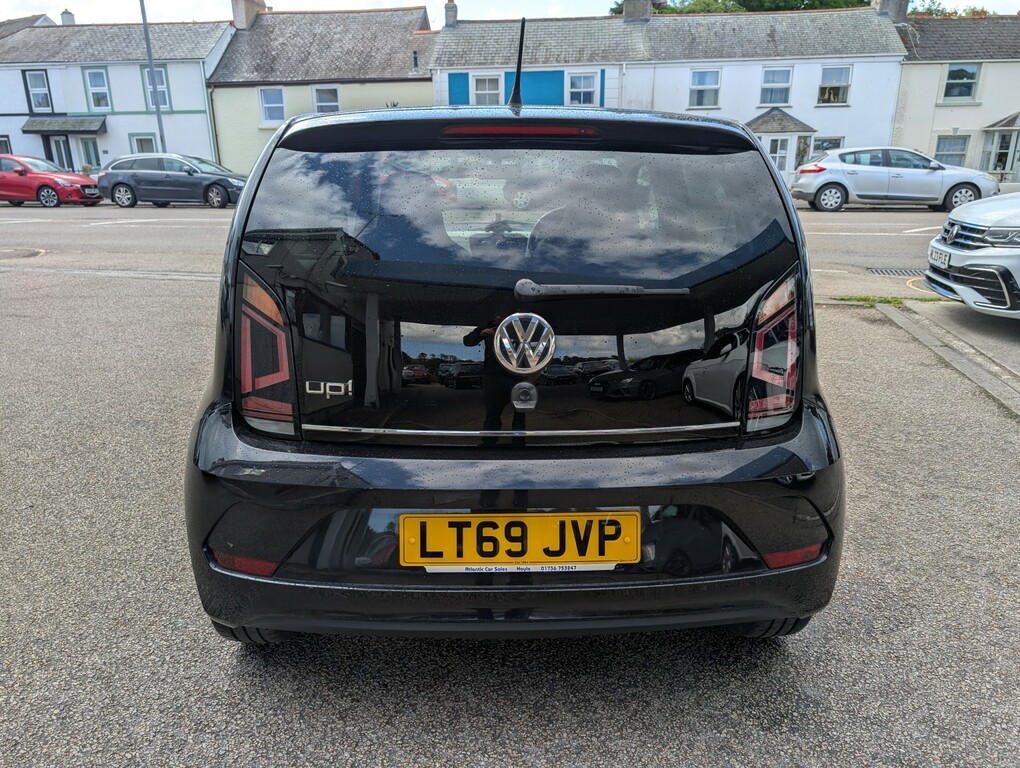Volkswagen Up 1.0 Up Beats Black #6