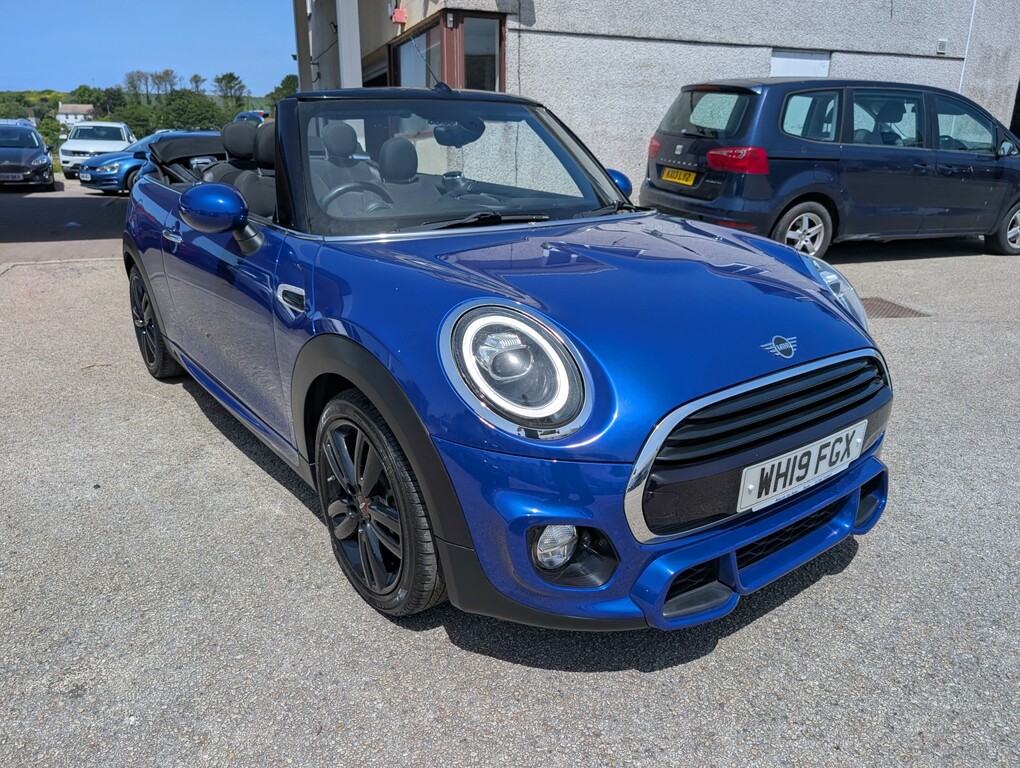 Mini Convertible 1.5 Cooper Classic II Black #13