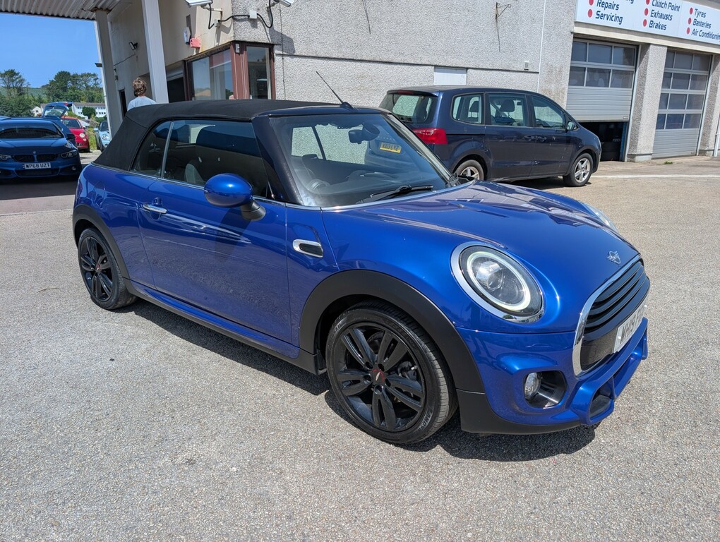 Mini Convertible 1.5 Cooper Classic II Black #29