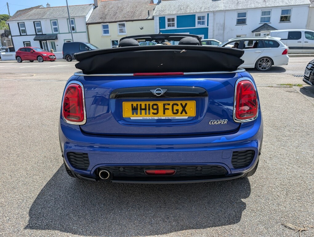 Mini Convertible 1.5 Cooper Classic II Black #8