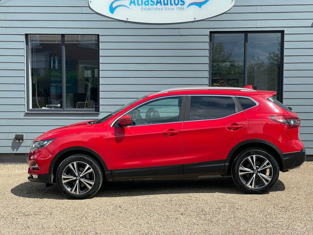 Nissan Qashqai 1.2L N-connecta BG67VWT Red #4