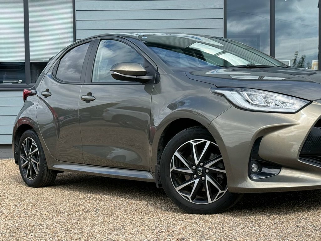 Toyota Yaris 1.5L Design EX22OBJ Brown #6