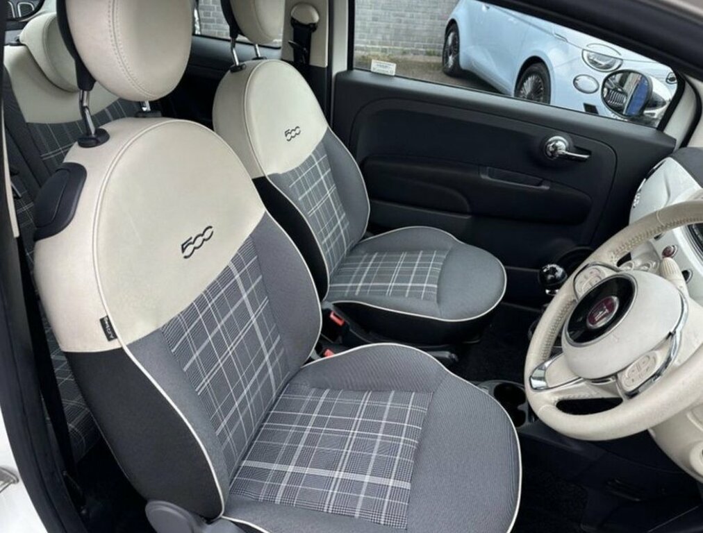 Fiat 500 1.2L Lounge EA66XZR White #5