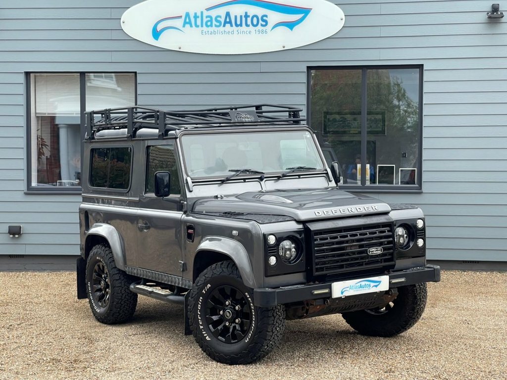 Land Rover Defender 2.2L Xs Grey