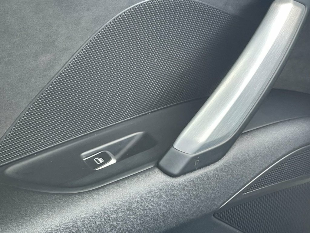 Audi TT Tt Sport 45 Tfsi Black #48