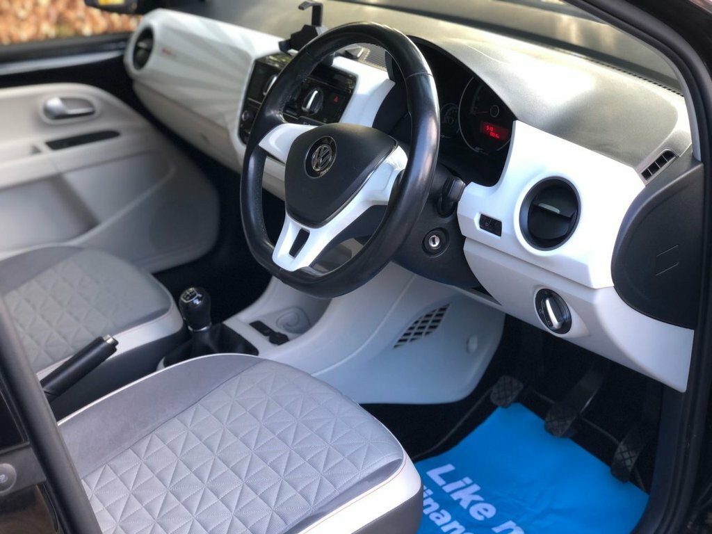Volkswagen Up 1L Up Beats Black #5