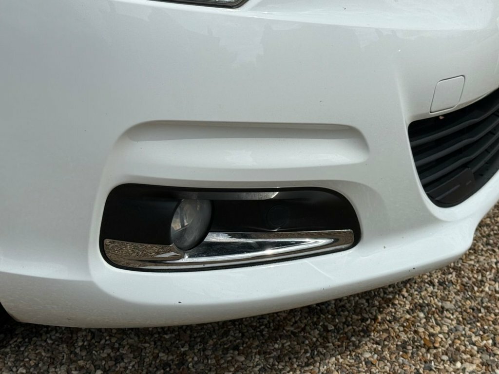 Citroen C4 Hatchback 1.6 Vti Vtr 201363 Grey #28