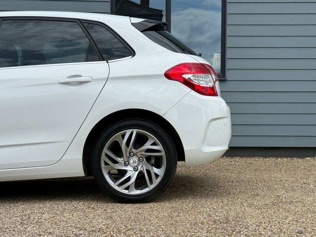 Citroen C4 Hatchback 1.6 Vti Vtr 201363 Grey #55