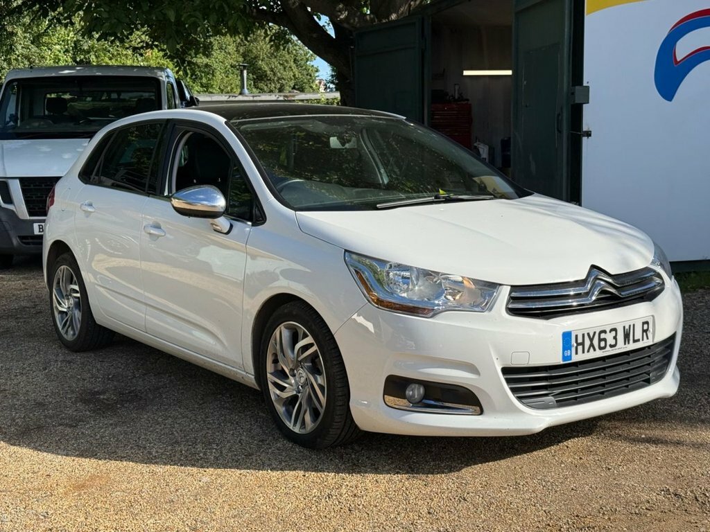 Citroen C4 1.6L Selection White