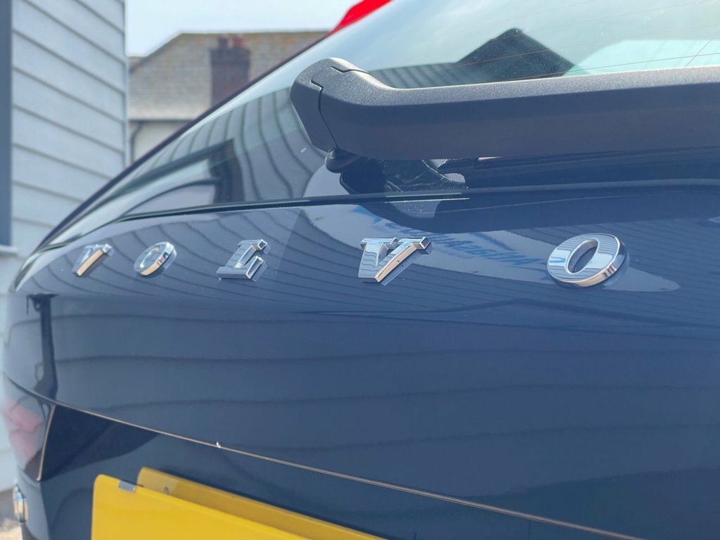 Volvo V90 B4 Mhev Momentum Black #54