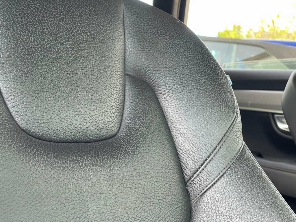 Volvo V90 B4 Mhev Momentum Black #11