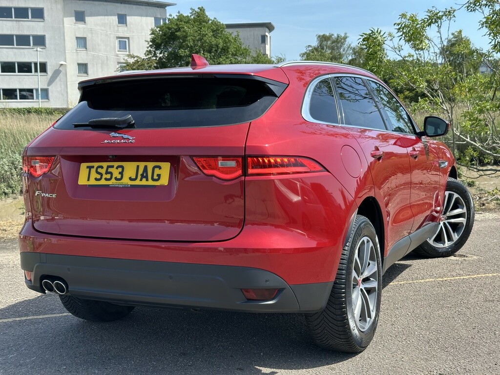 Jaguar F-Pace 2.0 D180 Portfolio TS53JAG Red #4
