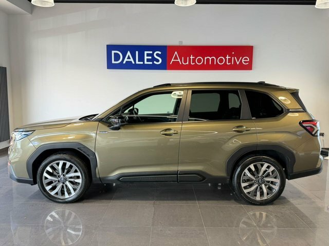 Subaru Forester 2.0I E-boxer Xe Premium Lineartronic Silver #11