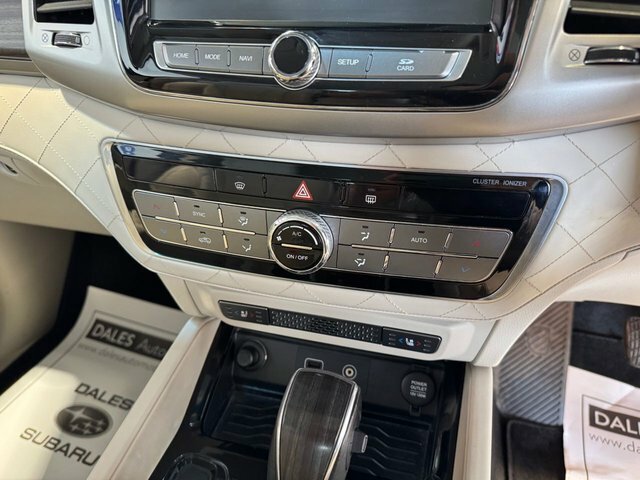 SsangYong Rexton Ultimate Brown #29