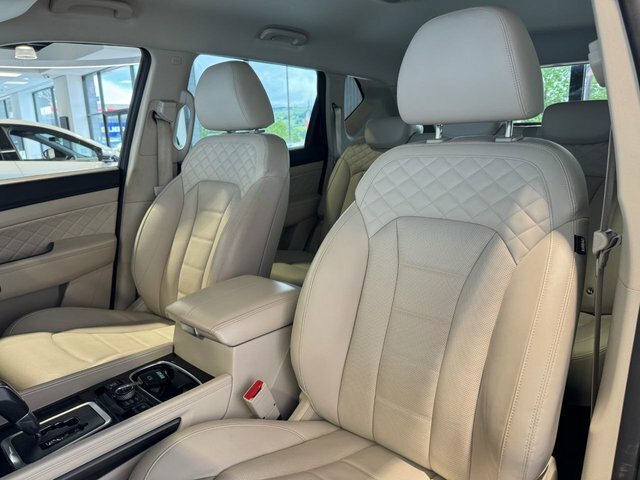 SsangYong Rexton Ultimate Brown #37