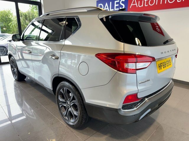 SsangYong Rexton Ultimate Brown #12