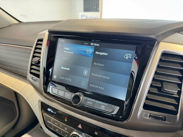 SsangYong Rexton Ultimate Brown #33