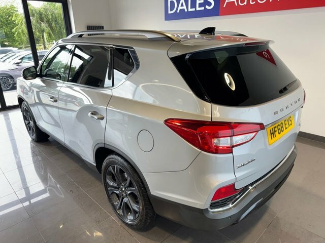 SsangYong Rexton Ultimate Brown #11