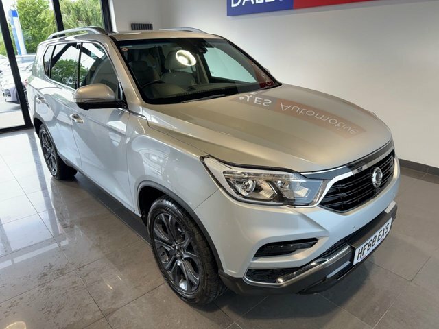 SsangYong Rexton Ultimate Suv Silver #3