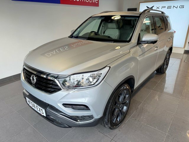 SsangYong Rexton Ultimate Brown #17