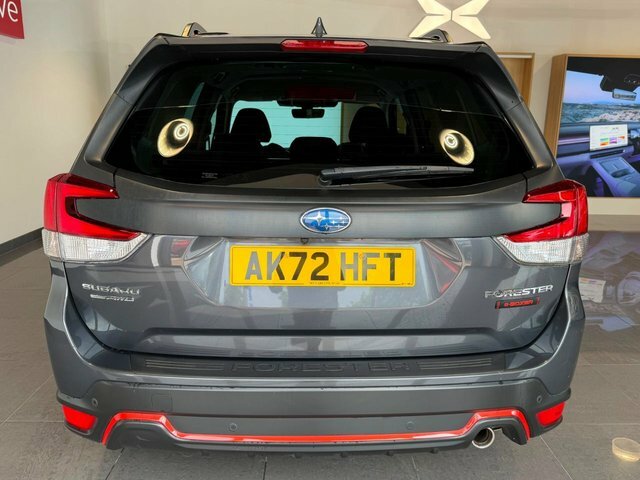 Subaru Forester 2.0I E-boxer Xe Lineartronic Green #8