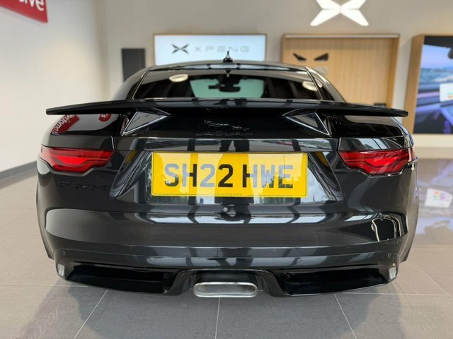 Jaguar F-Type R-dynamic Coupe Black #4