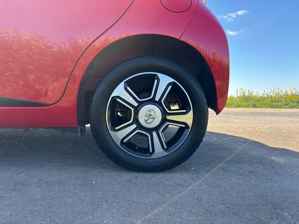 Toyota Aygo Hatchback Red #18
