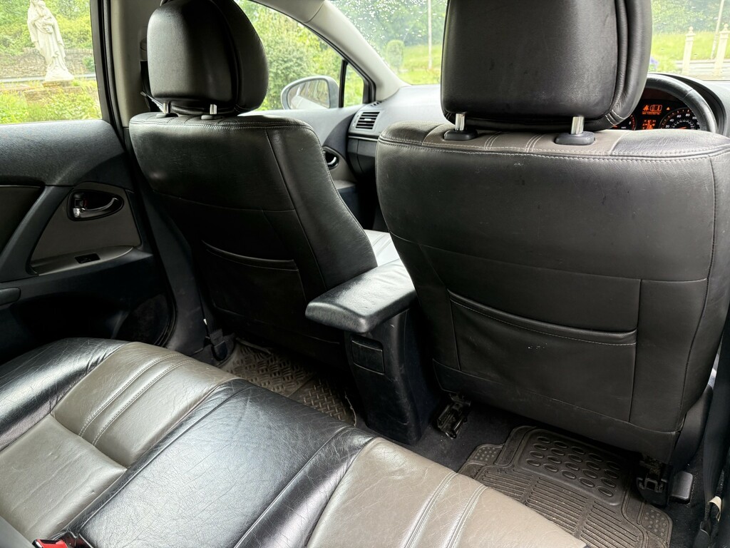 Toyota Avensis 2.0 D-4d Tr Hatchback Grey #13