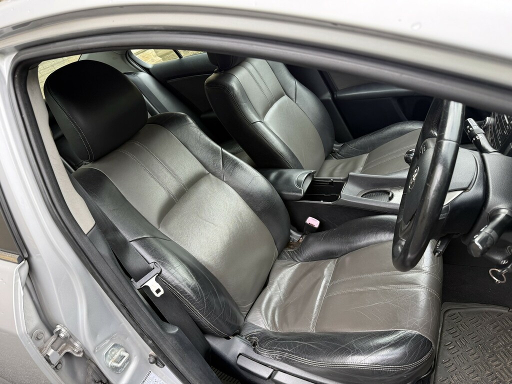 Toyota Avensis 2.0 D-4d Tr Hatchback Grey #11