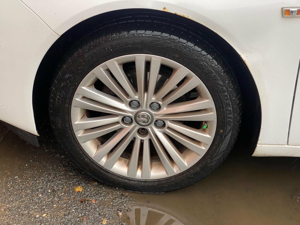 Vauxhall Insignia 2.0 Cdti Elite Tourer Grey #48